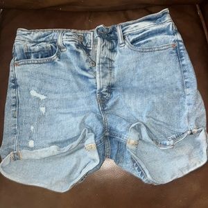 Jean shorts too big
